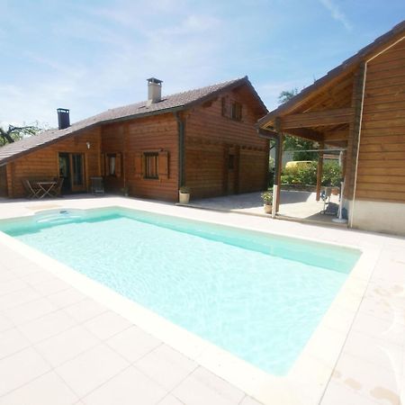 Spacious Chalet In Abbevillers With Swimming Pool Εξωτερικό φωτογραφία